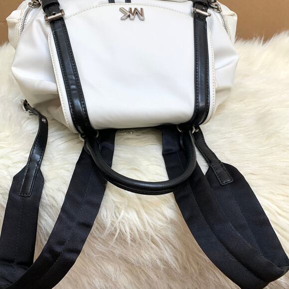 MICHAEL KORS Optic White & Black Nylon BEACON Medium Size Backpack Handbag - Picture 6 of 16